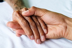 Un nuovo esame dei biomarcatori dà speranza ai malati di Parkinson | News |  CORDIS | European Commission
