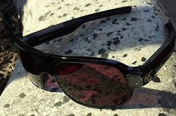 Les nouvelles lunettes intelligentes qui parlent aux aveugles | EVA Project  | Results in brief | H2020 | CORDIS | European Commission