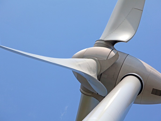 Le pale delle turbine eoliche mettono alla prova la resistenza all'erosione  di rivestimenti versatili | LEP4BLADES Project | Results in brief | H2020 |  CORDIS | European Commission