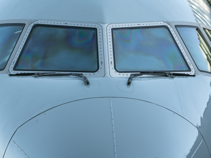 Hydrophobic aircraft windscreen coating advances to next phase, HaSU  Project, Results in brief, H2020, CORDIS